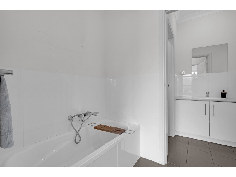 43 Eurunderee Avenue, Seacombe Gardens SA 5047