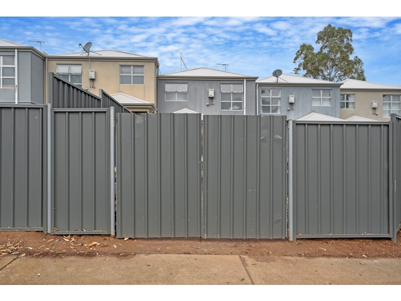 43 Eurunderee Avenue, Seacombe Gardens SA 5047