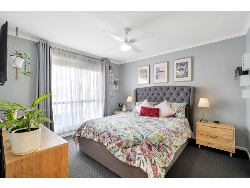 18 McKinlay Street, Mount Compass SA 5210