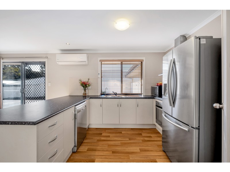 18 McKinlay Street, Mount Compass SA 5210