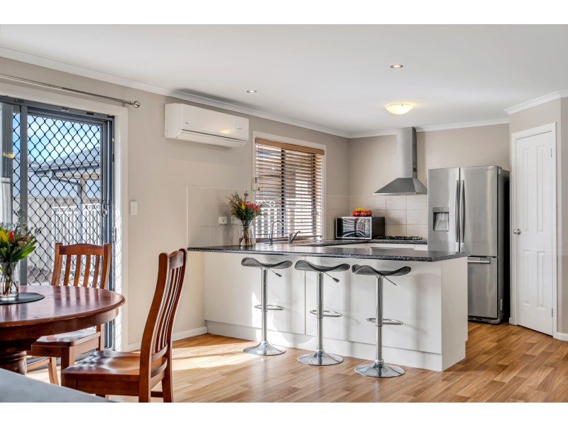 18 McKinlay Street, Mount Compass SA 5210