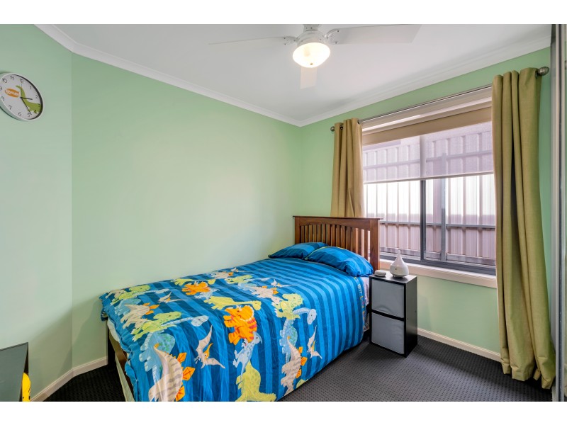 18 McKinlay Street, Mount Compass SA 5210