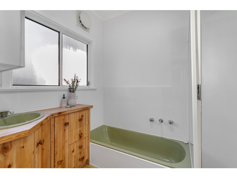 15 Tatachilla Road, Mclaren Vale SA 5171