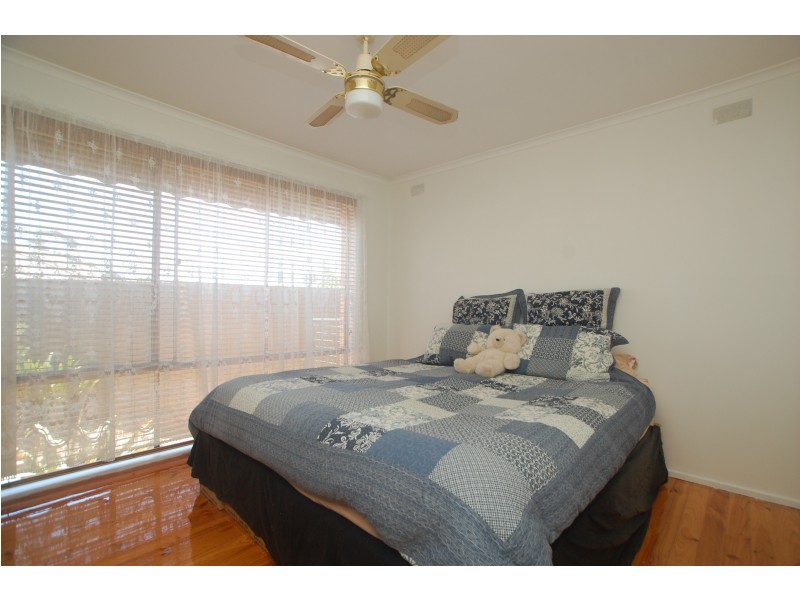 13 Caribbean Crescent, Happy Valley SA 5159