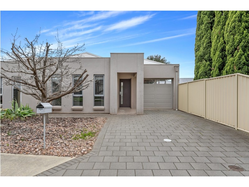 4 Brian Street, Marion SA 5043