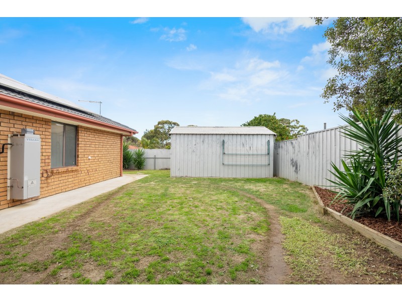 35 Lismore Crescent, Huntfield Heights SA 5163