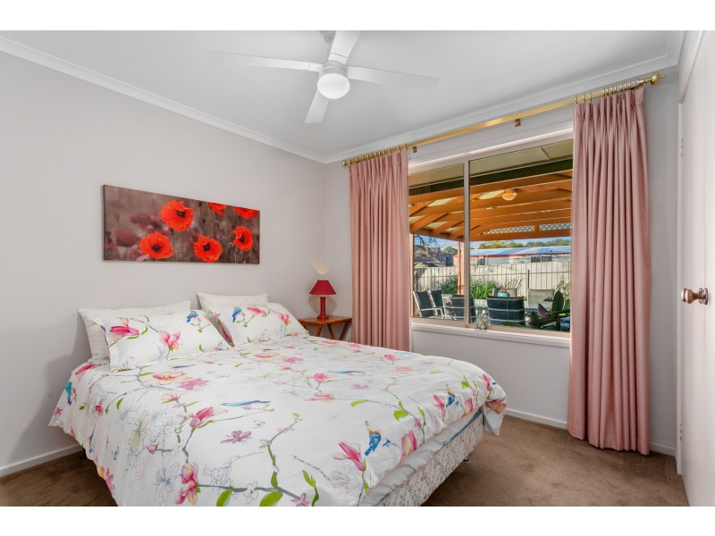64 Foxfield Drive, Onkaparinga Hills SA 5163