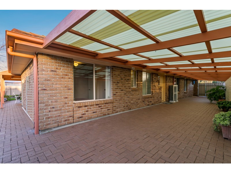 64 Foxfield Drive, Onkaparinga Hills SA 5163