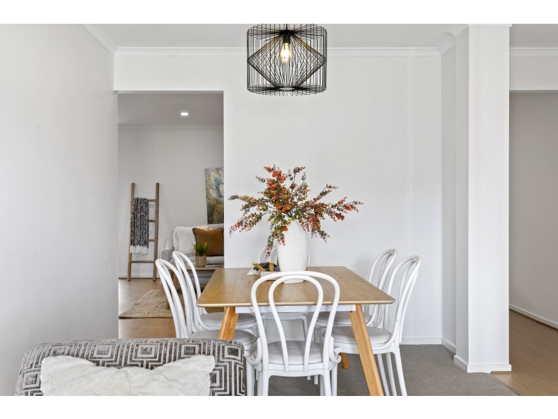 11 Chartreuse Court, Aldinga Beach SA 5173