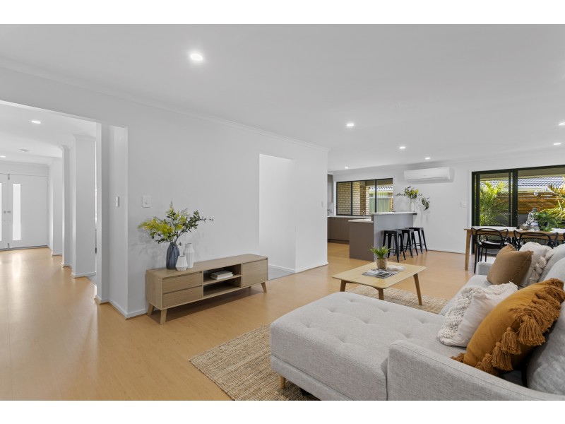 11 Chartreuse Court, Aldinga Beach SA 5173