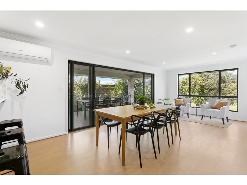 11 Chartreuse Court, Aldinga Beach SA 5173