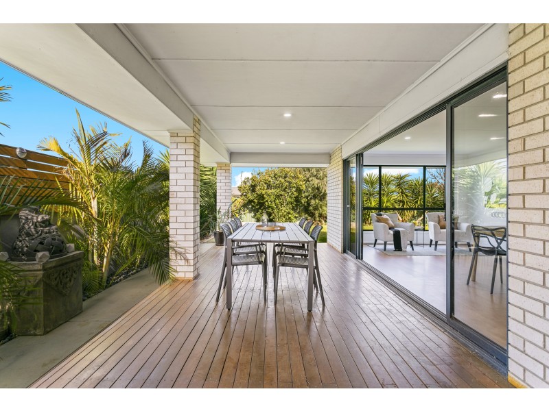 11 Chartreuse Court, Aldinga Beach SA 5173