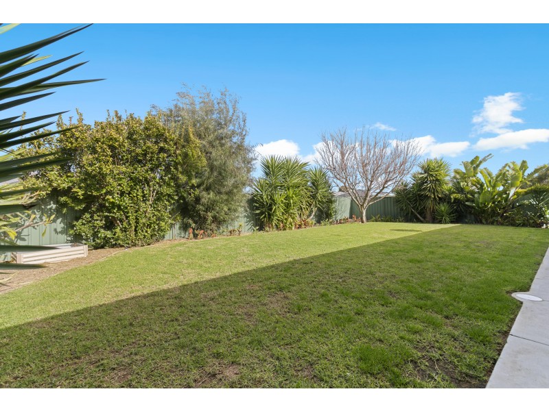 11 Chartreuse Court, Aldinga Beach SA 5173