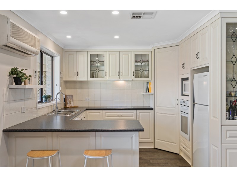 19 Torrens Street, Happy Valley SA 5159