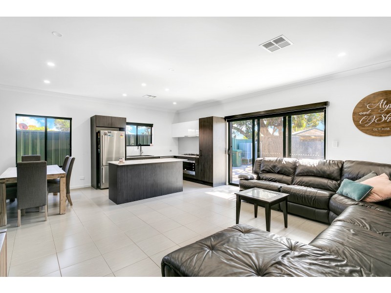 40a Glenalvon Drive, Flagstaff Hill SA 5159