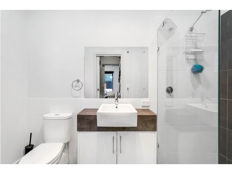 40a Glenalvon Drive, Flagstaff Hill SA 5159