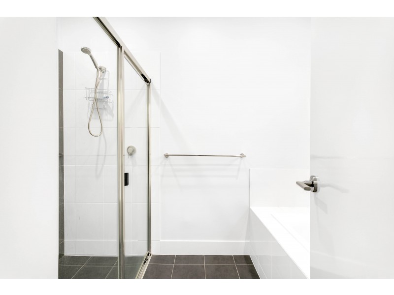 40a Glenalvon Drive, Flagstaff Hill SA 5159