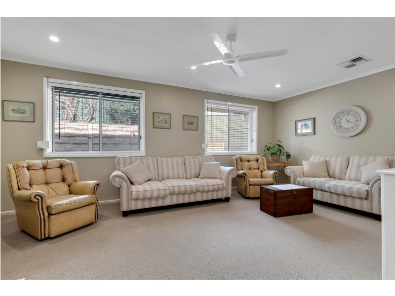 51 Coachwood Drive, Aberfoyle Park SA 5159