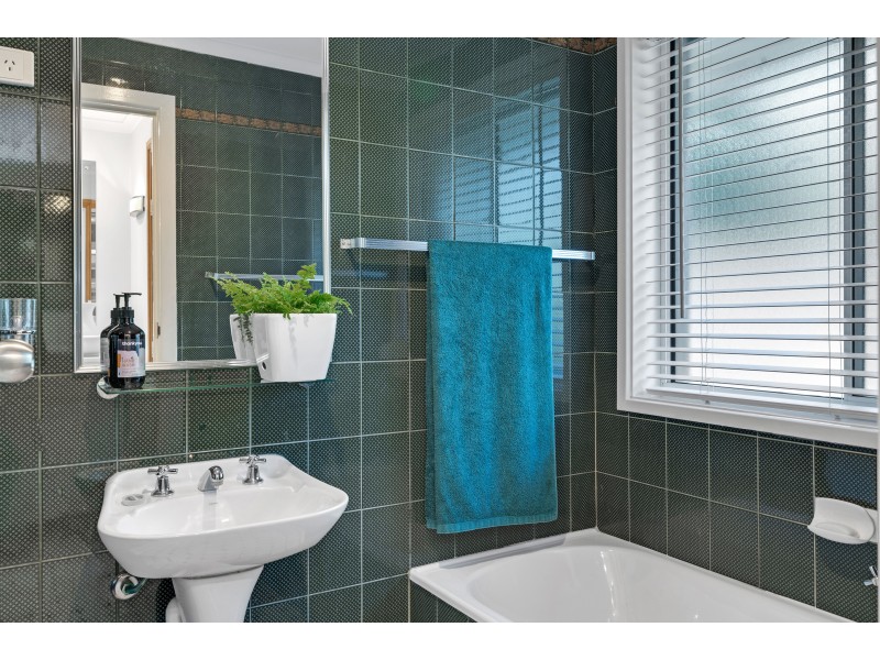 51 Coachwood Drive, Aberfoyle Park SA 5159