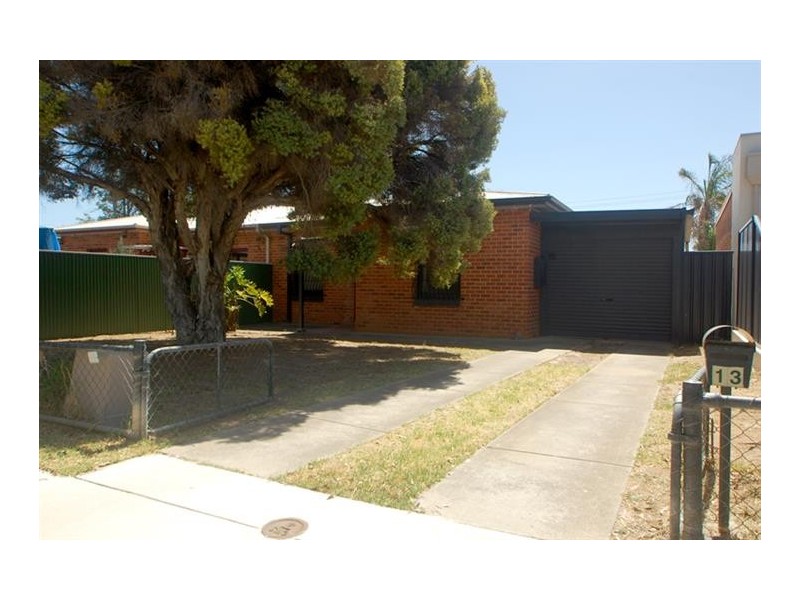 13 Tiparra Ave, Park Holme SA 5043
