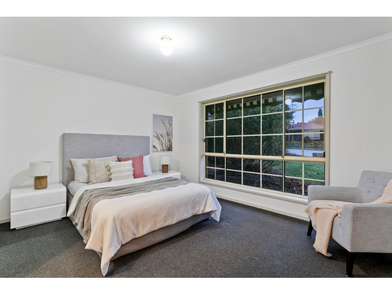 82 Emmerson Drive, Morphett Vale SA 5162