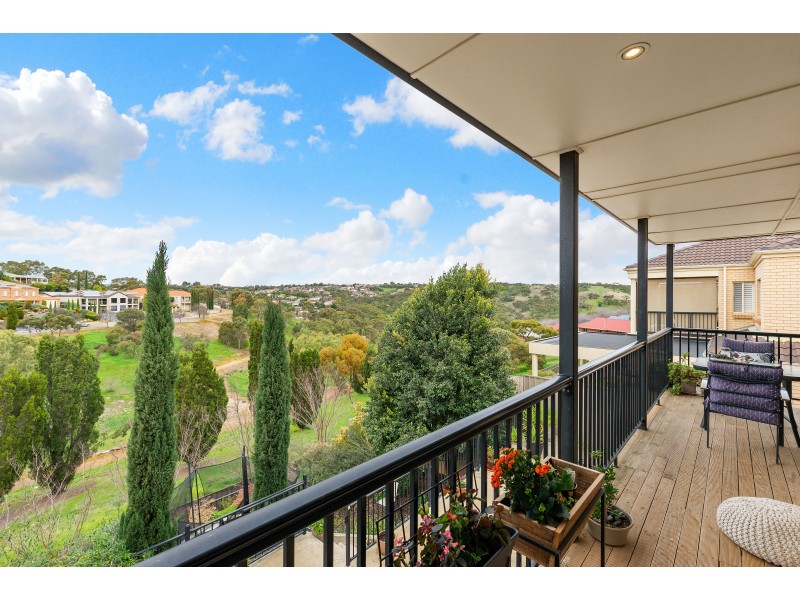 33 Reordan Drive, Greenwith SA 5125