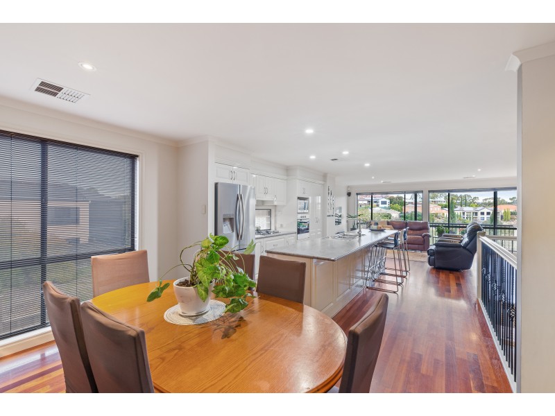 33 Reordan Drive, Greenwith SA 5125