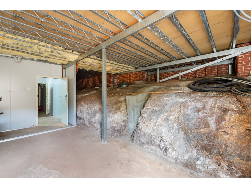 33 Reordan Drive, Greenwith SA 5125