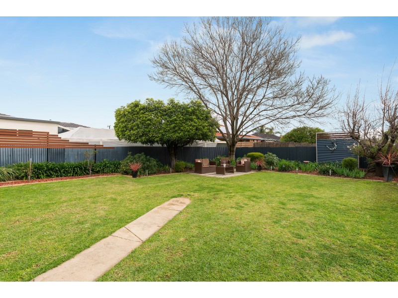 28 Melville Road, Paradise SA 5075