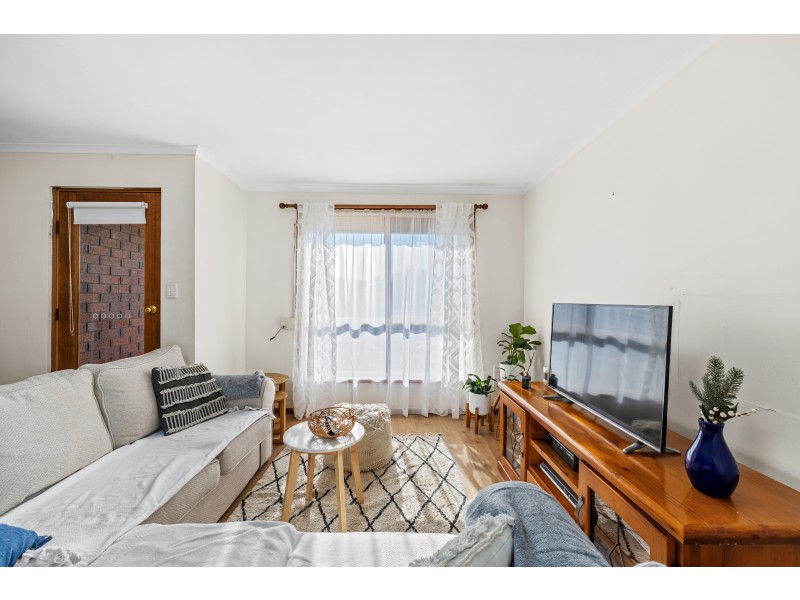 34 Caswell Drive, Hallett Cove SA 5158