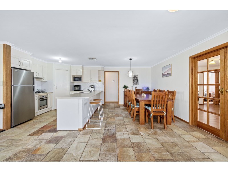 34 Caswell Drive, Hallett Cove SA 5158