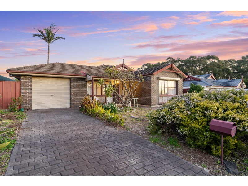 2 Fernilee Court, Onkaparinga Hills SA 5163