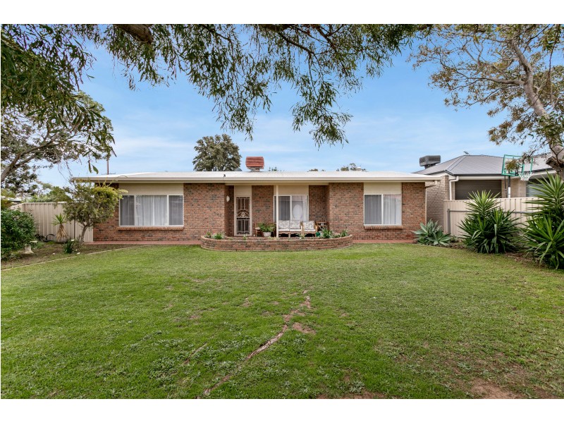 17 Croser Avenue, Aldinga Beach SA 5173