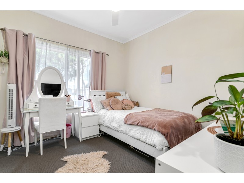 17 Croser Avenue, Aldinga Beach SA 5173
