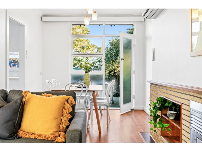 6 Wahratta Avenue, Morphett Vale SA 5162