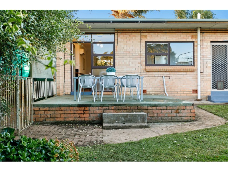6 Wahratta Avenue, Morphett Vale SA 5162