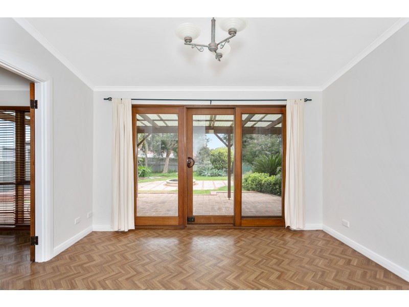 20 Livingstone Avenue, Prospect SA 5082