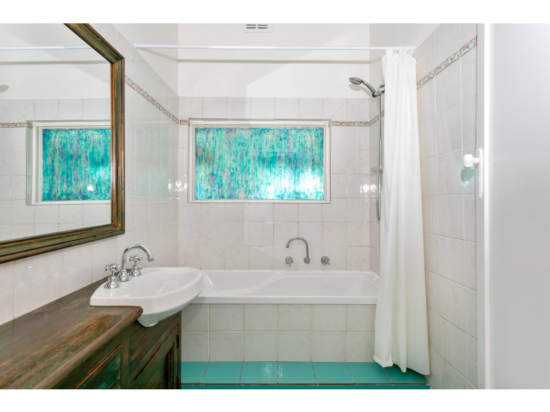 20 Livingstone Avenue, Prospect SA 5082