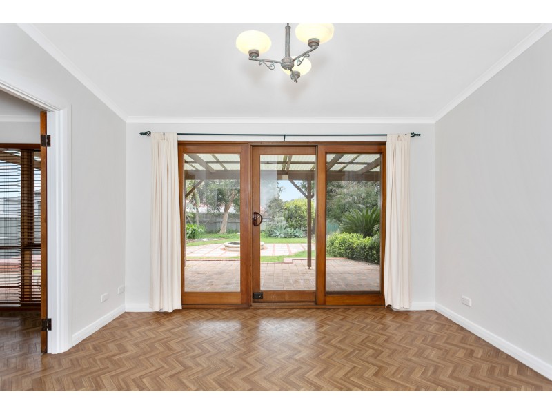 20 Livingstone Avenue, Prospect SA 5082