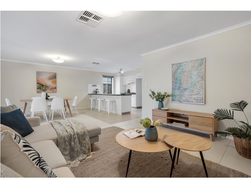 8 Miranda Place, Seaford Meadows SA 5169