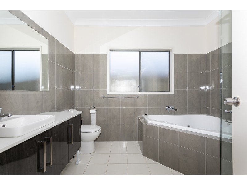30 Observation Road, Seaford Heights SA 5169