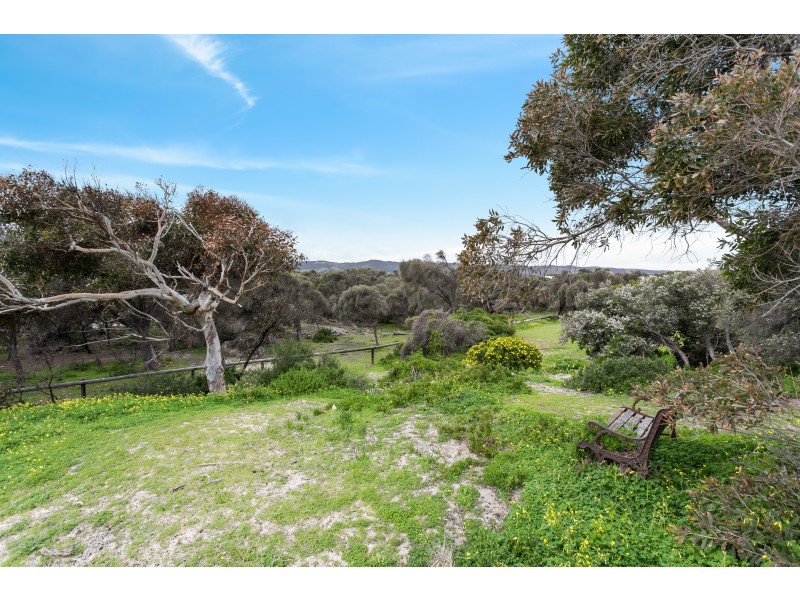218 Esplanade, Aldinga Beach SA 5173