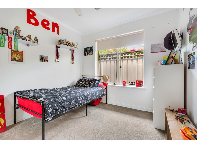 86 Investigator Drive, Woodcroft SA 5162