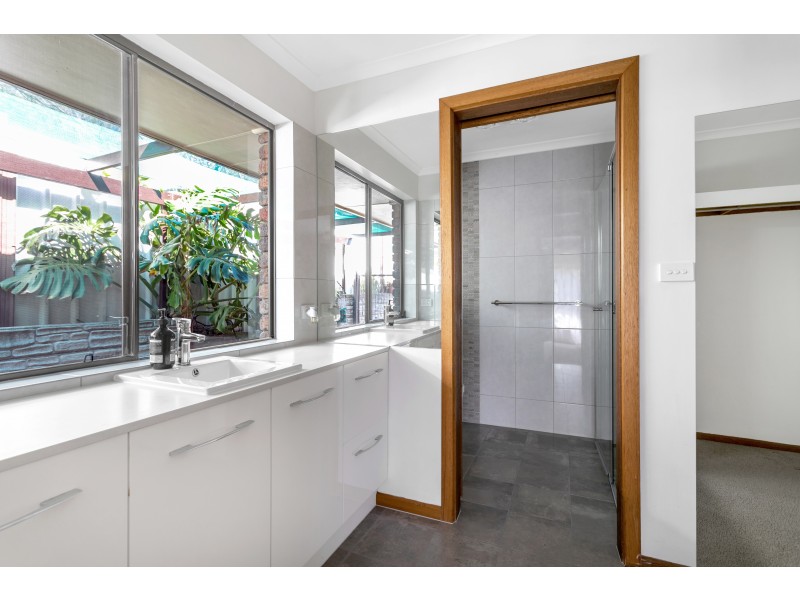 1 Nightingale Crescent, O’halloran Hill SA 5158