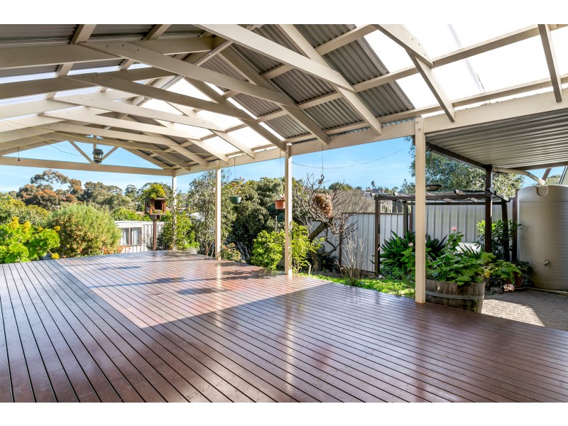 1 Nightingale Crescent, O’halloran Hill SA 5158