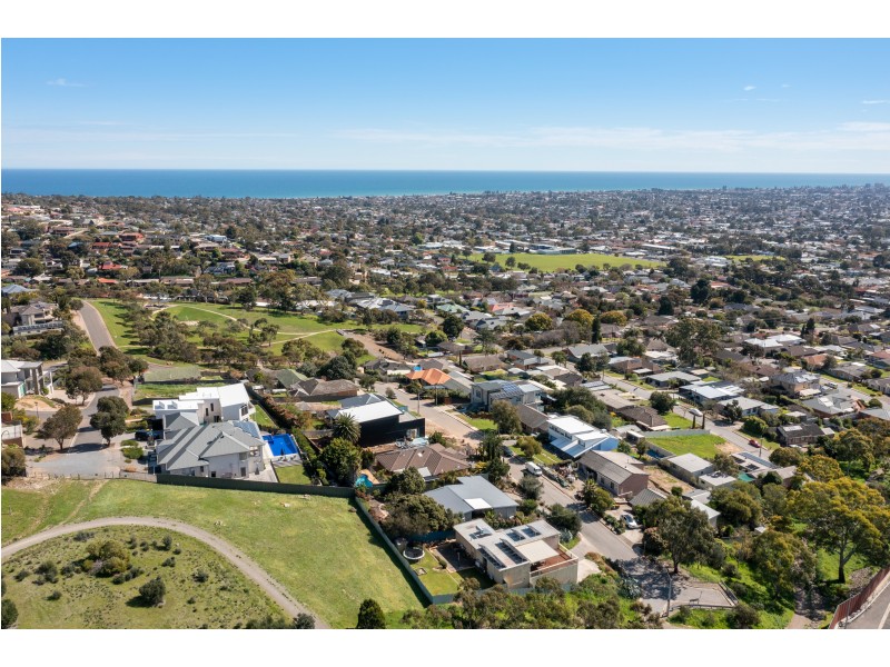 15 Ridgecrest Avenue, Darlington SA 5047