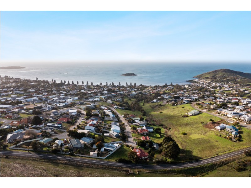 30 Buffalo Court, Encounter Bay SA 5211