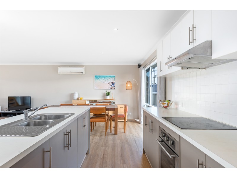 78 Whinnerah Avenue, Aldinga Beach SA 5173