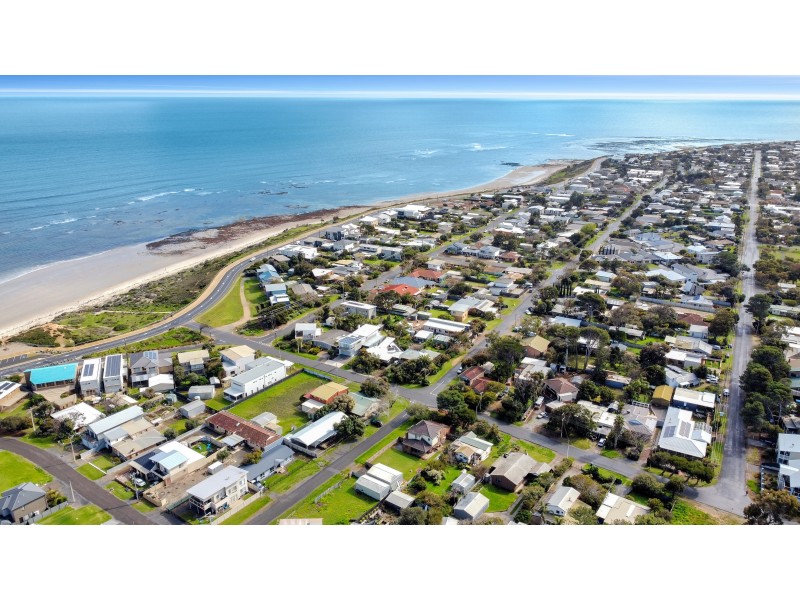 78 Whinnerah Avenue, Aldinga Beach SA 5173