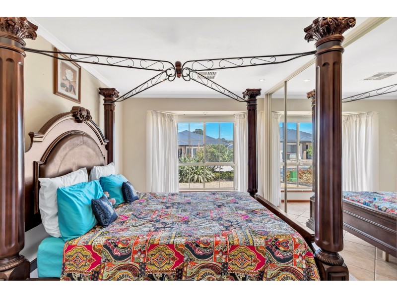 4 Melrose Court, Happy Valley SA 5159